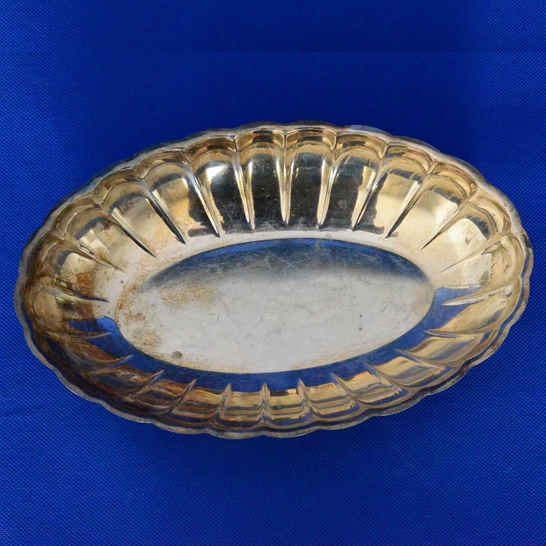 Wm. A. Rogers Fluted Oval Serving Dish by Oneida Silversmith Etsy