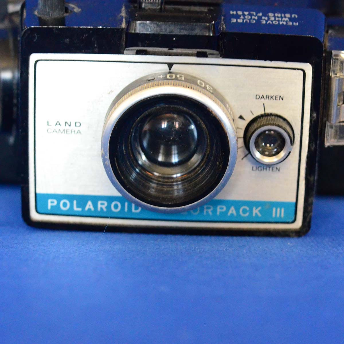 Polaroid Colorpack III Land Camera - Type 100 Instant Film - Tee