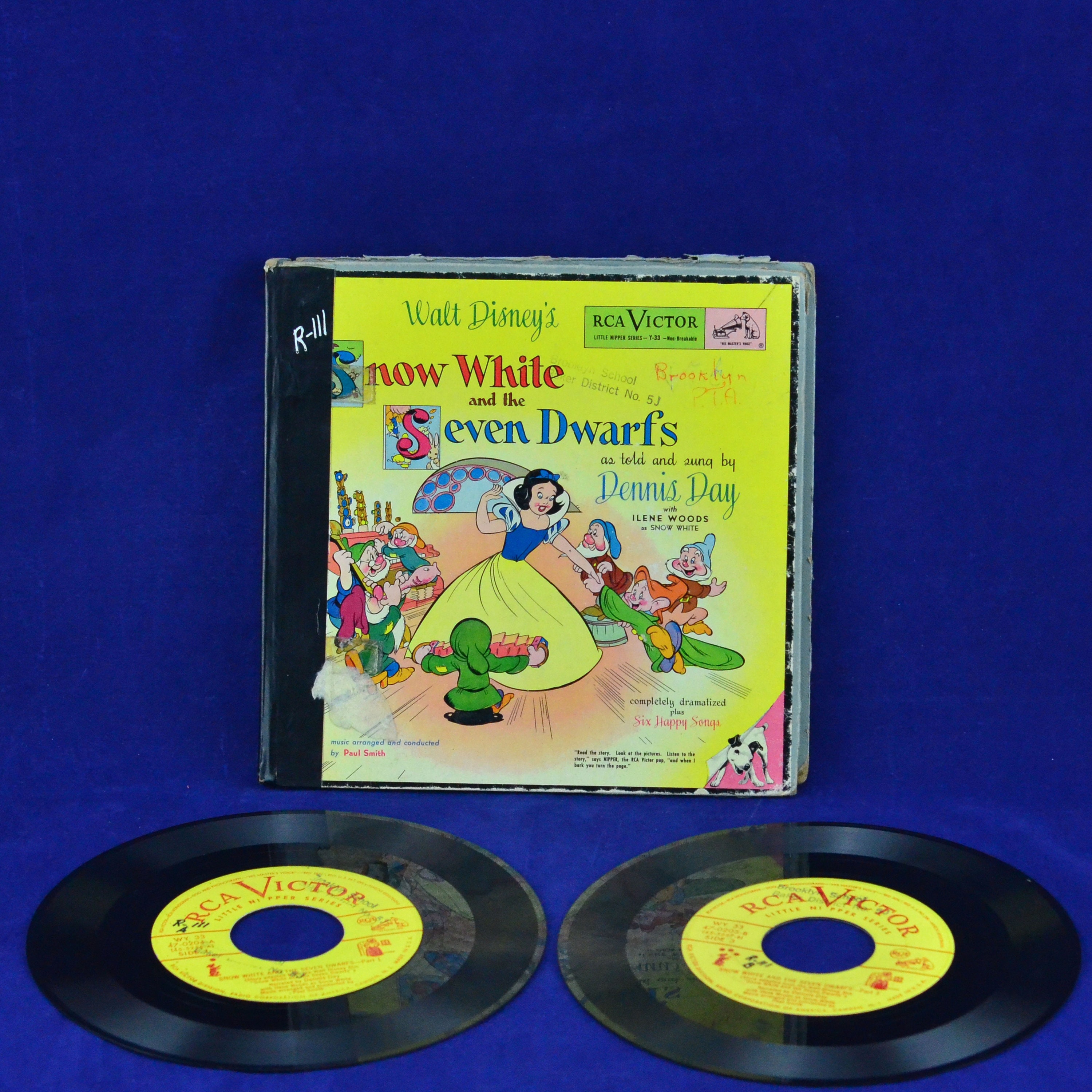 RCA Victor Walt Disney's Snow White and the Seven Dwarfs Told