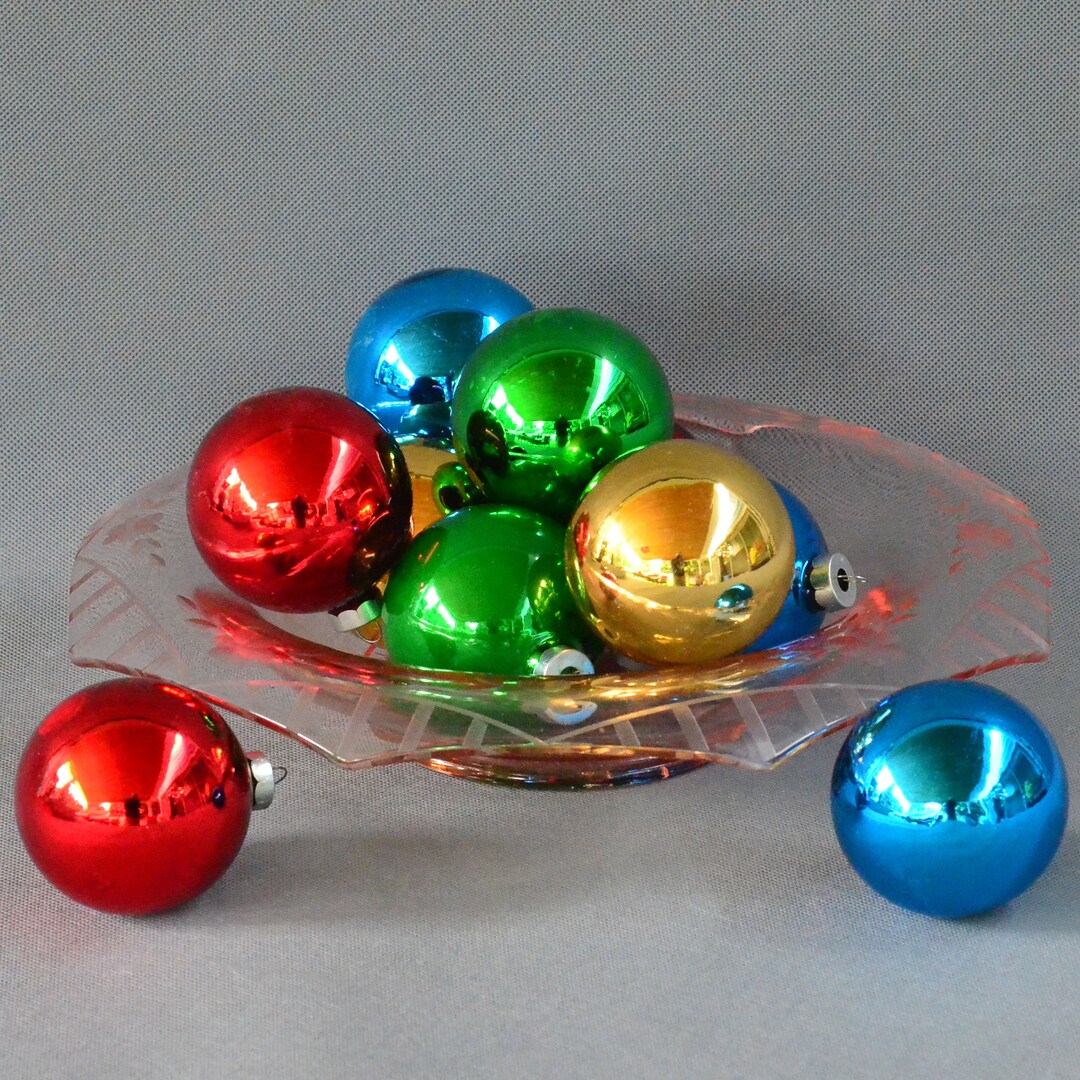 Vintage Holly Multi Color Christmas Ornaments Set of 10 Large 2 5/8 Globe or Ball Ornaments