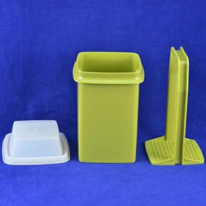 Vintage Tupperware Pick A Deli Pickle Keeper in Avocado Green with Strainer & Domed Lid - 3 Piece - Food Storage Container - Made In USA