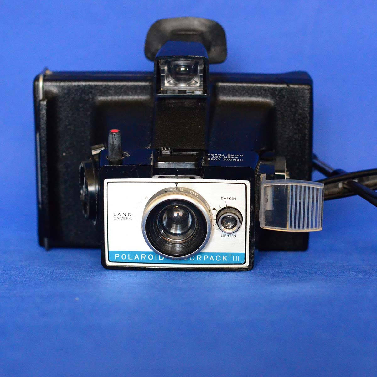 Polaroid Colorpack III Land Camera - Type 100 Instant Film - Tee