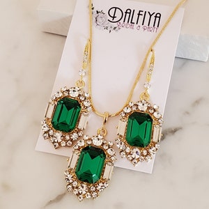 Emerald Green Wedding Jewelry Set for Brides in Rose Gold, Gold, or Silver Plating with Crystal Pendant Necklace and Drop Earrings