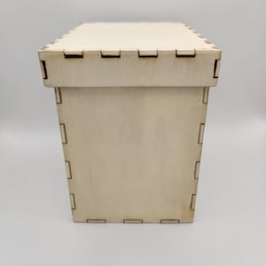 Personalized box for trading cards