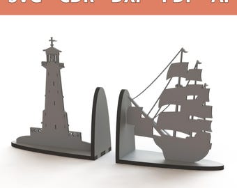 Könnte beinhalten: Graue Metall-Buchstützen mit einem Leuchtturm- und einem Segelschiff-Design. Die Leuchtturm-Buchstütze hat einen detaillierten Turm mit einem Kreuz. Die Schiffs-Buchstütze zeigt ein detailliertes Segelboot mit mehreren Segeln. Der Text "SVG - CDR - DXF - PDF - AI" befindet sich oben.