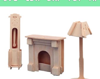 Könnte beinhalten: Drei Miniatur-Holzmöbel: eine Standuhr, ein Kamin und eine Stehlampe. Die Uhr hat ein rundes Zifferblatt und ein langes Pendel. Der Kamin hat eine gewölbte Öffnung. Die Lampe hat einen Schirm und einen runden Sockel. Der Text "SVG - CDR - DXF - PDF - AI" steht oben.