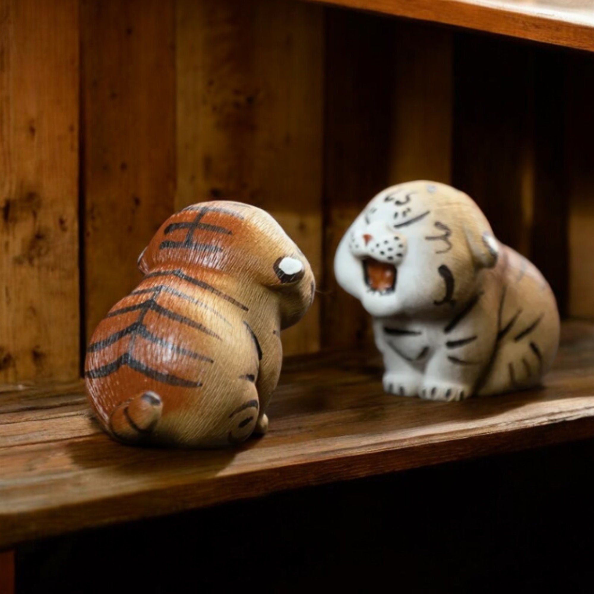 Handmade Yixing Zisha Clay Tea Pet Tiger - Unique Decorative