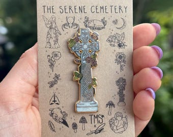 Celtic Cross - Enamel Pin