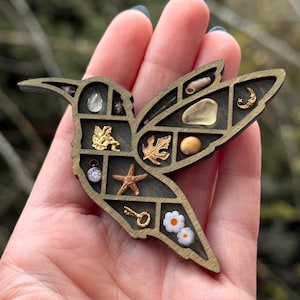 Hummingbird - Mini Curio Shelf