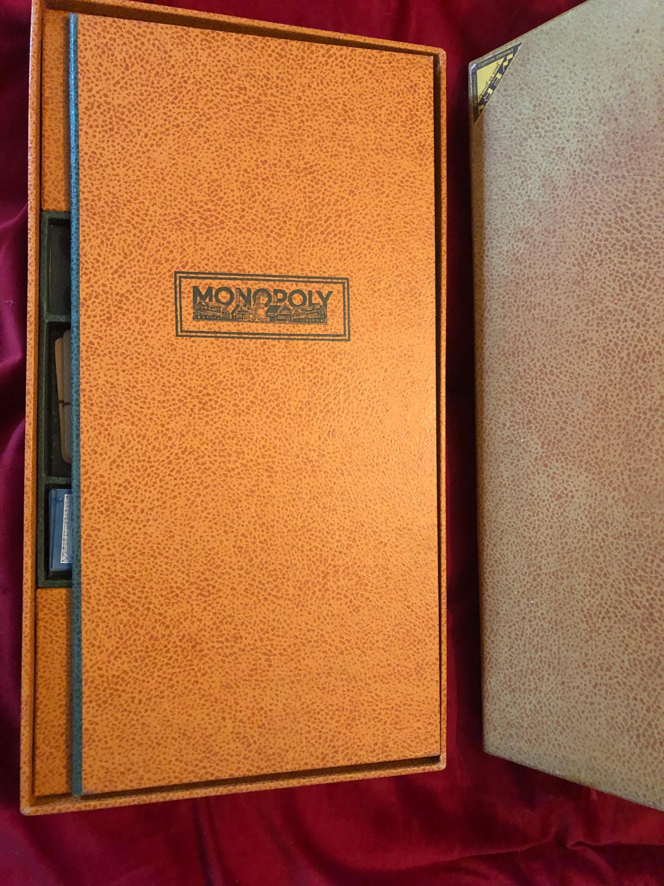 Monopoly deluxe - Etsy 日本 とても高価な英国製ノスタルジーMONOPOLY