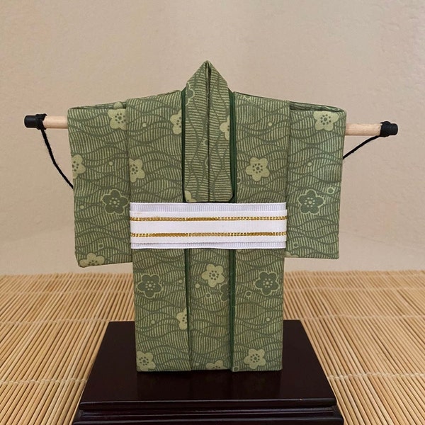 Kimono - Green Flowers