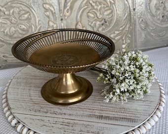 Aged Brass Pedestal Bowl/Japanese Character At Center/Vintage Aged Brass 8.75&quot; Wide x 4.75&quot; Tall Pedestal Bowl With Slatted Sides