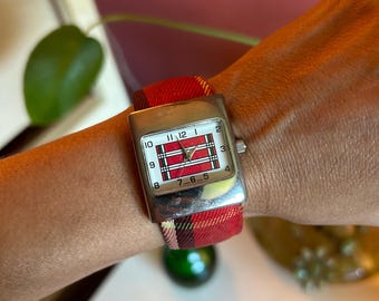 1980’s Plaid Women’s Wrist Watch