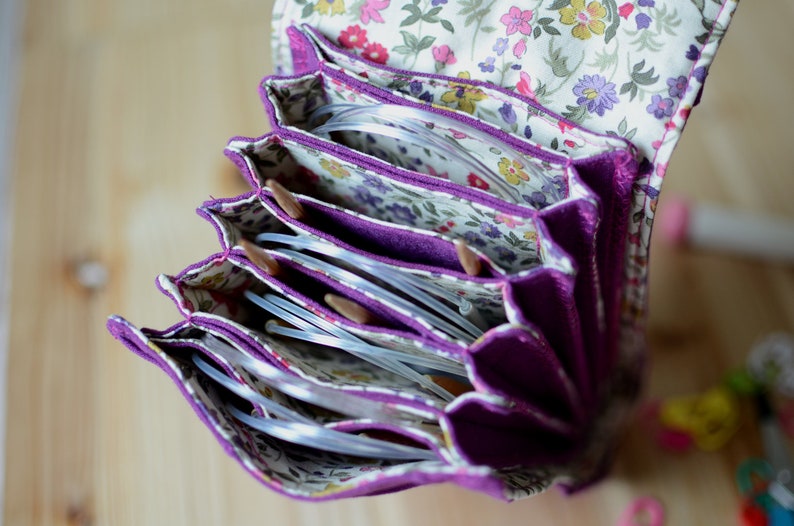 Circular Knitting Needle Case With a Zipper Pocket Knitting Etsy