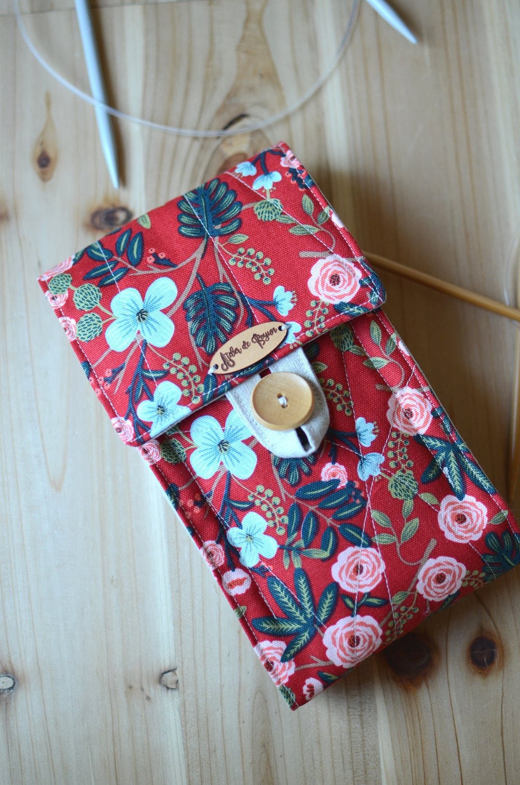 Circular Knitting Needle Case With a Zipper Pocket: Knitting