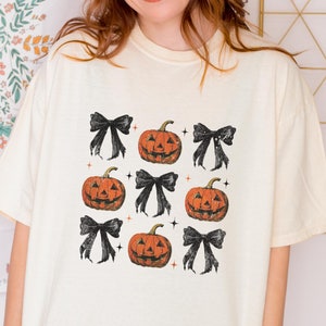 Retro Halloween Coquette Bow Spooky Mama, Fall Pumpkin Bow Sweater, Fall Vibes Shirt, Fall Season Shirt, Halloween Tees, Vintage Spooky Tee