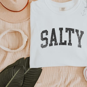 Camiseta de verano con diseño salado, playera, para viajes de chicas, para vacaciones familiares en la playa, para viajes de verano, para vacaciones, regalo para el Día de la Madre.