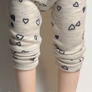 Gray Jersey With Black Hearts...Leggings For Gorjuss And Paola Reina Dolls...