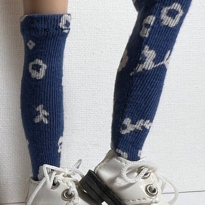 Bluetuful...Tall Socks For Blythe Dolls...
