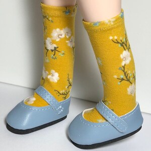 Senfgelb und Blumen...Kurze Socken für Gorjuss...