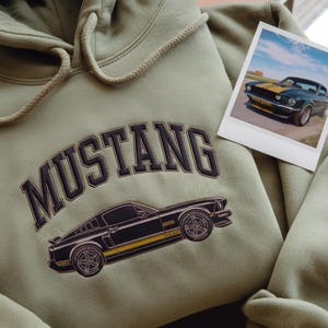 Sweat à capuche brodé voiture personnalisé, sweat-shirt brodé avec photo de voiture personnalisée, portrait de camion, voitures de course, voitures classiques, cadeau pour amateur de voitures