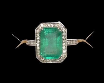 14K Gold and 3 Carat Emerald engagement right hand statement ring