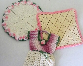 Thread Crocheted Hot Pad & Pot Holders Set of 3