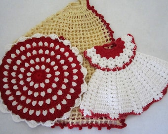 CROCHETED TRIO Red & White Potholders and Large Dish Cloth Edged in Red