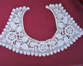 Antique Needle Lace Collar