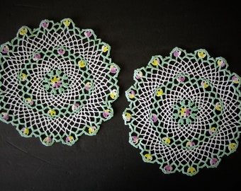 DAINTY VIOLETS Thread Crochet Doily Pair 9 1/2" Round CHOOSE 1 or Both