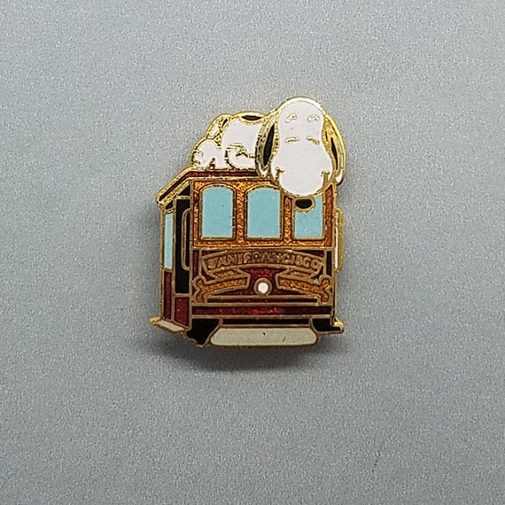 Vintage SAN FRANCISCO Trolly Lapel Pin, Enamel Pin, Pin back, Hat Pin