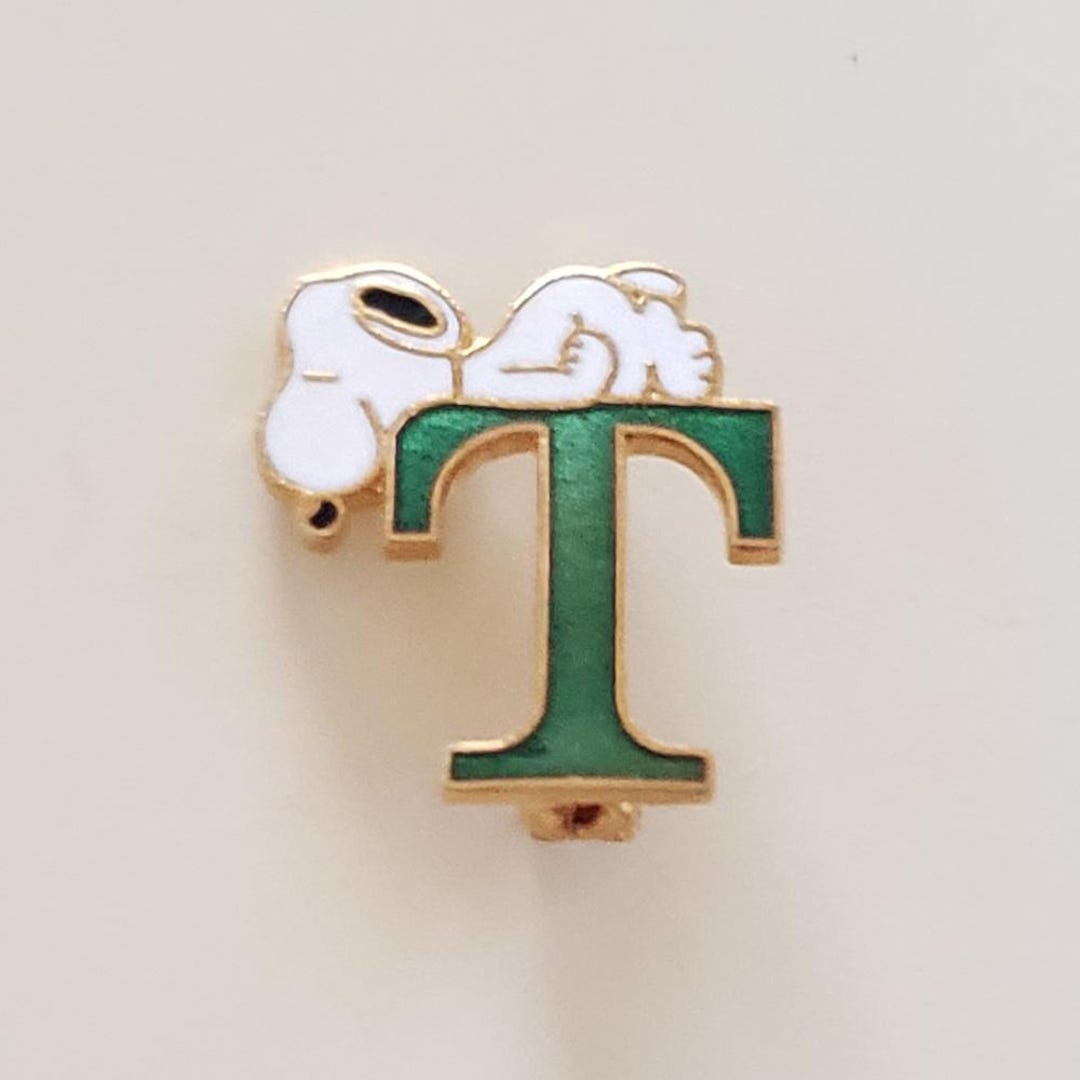 Snoopy Peanuts Letter T Pin Initial Alphabet in Multiple Colors Enamel ...