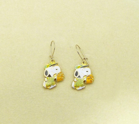 Aviva Vintage Snoopy Peanuts Baseball Earrings En