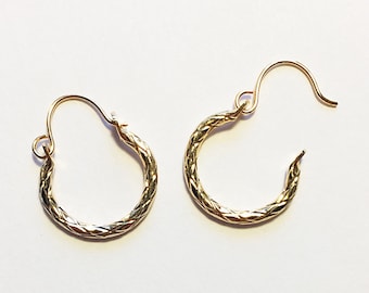Vintage Gold Plated Hoop Earrings: Small Boho Wreath Jewelry