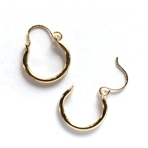 Small hoop earrings, Plain little vintage hoop earrings, boho jewelry, gold plated hoop earrings
