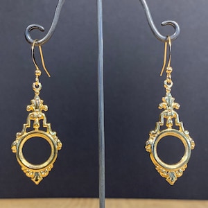 Vintage baroque dangle earrings, ornate vintage 70’s earrings, gold plated dangle earrings