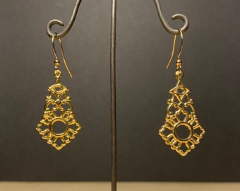 Vintage dangle ornate earrings, Large sized vintage 70’s earrings, gold plated dangle earrings