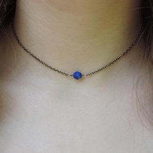 Dainty lapis lazuli choker necklace