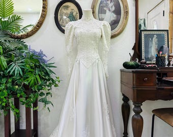 Vintage 1980s–1990s Cathedral Train Wedding Dress | Beaded Lace Bridal Gown