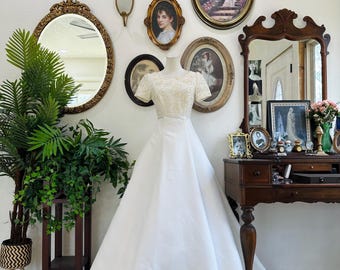 alfred angelo champagne wedding dress Alfred Angelo Champagne Taffeta Wedding Dress Size M