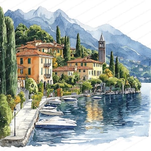 Peut inclure: Peinture à l'aquarelle d'un village au bord du lac avec des bâtiments aux toits en tuiles orange et aux murs jaunes. Des bateaux sont amarrés dans l'eau bleue. Des arbres verts et des montagnes sont en arrière-plan. Un haut clocher est visible.