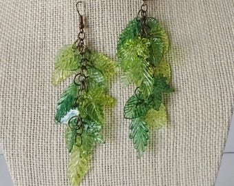 Poison Ivy Costume Earrings, Green Leaf Earrings, Costume Earrings, Green Earrings, Halloween Costume Earrings, Dangle Earrings, Poison Ivy