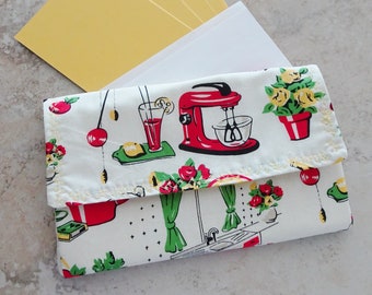 Coupon Organizer, Receipt Organizer, Coupon Wallet, Retro 50's  Kitchen Print Fabric, Gift for Mom, Card Stock Dividers, Shoppers Organizer