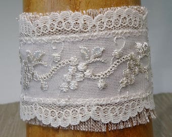 Ivory Lace Cuff Bracelet, Boho, Beige Fabric,Summer Bracelet, Country Bride Wedding Jewelry, Cottage Chic, Bridesmaid Bracelet, Grapes