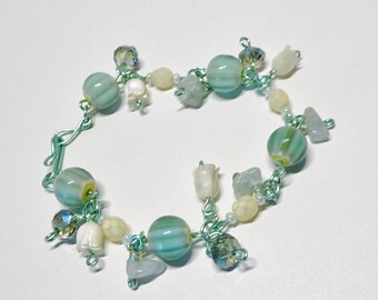 Aqua Glass Bead Bracelet, Aqua Wire Linked Bracelet, Tulip Mother of Pearl Shell Beads, Dangle Crystal Bead Bracelet, Beach,Aquamarine Beads