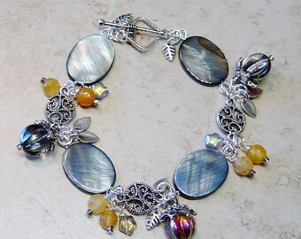 Mother of Pearl Shell Bead Bracelet - Silver Link Beaded Bracelet - Dangle Bead Bracelet - Boho - Beach Bracelet- Shell Bracelet