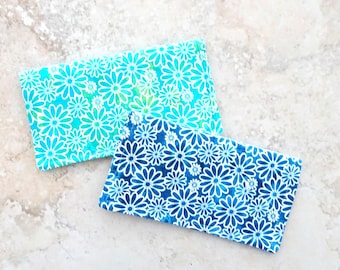 Daisy Floral Fabric Checkbook Cover: Slim Billfold Wallet
