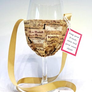 Wine Corks Wine Glass Holder Necklace, Hands Free Wine Glass Holder, Wine Glass Cozy. Wine Party Favor, Wine Party Host Gift