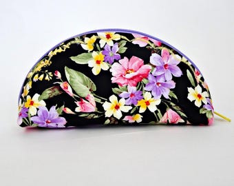 Handmade Floral Zipper Pouch: Cotton Cosmetic Bag, Travel Accessory