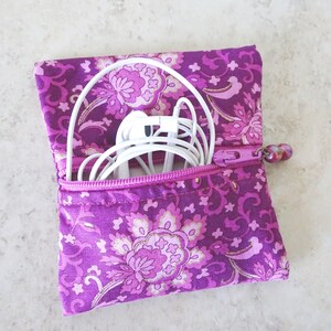 Sac pour écouteurs, pochette à fermeture éclair, porte-monnaie, sac à main en tissu violet magenta, petit sac à main à fermeture éclair, porte-monnaie de poche, sac pour cordon de chargeur
